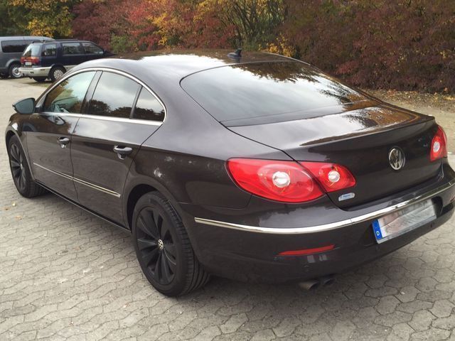 Gebraucht VW CC 140 PS (102 kW) 2009 Braun metallic Limousine