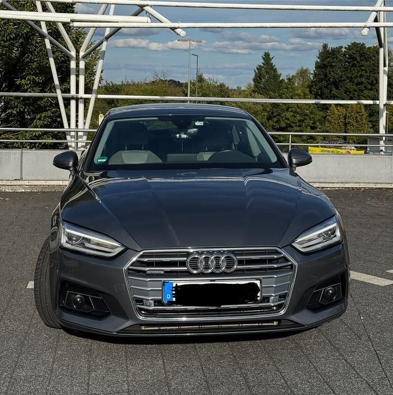 Gebraucht Audi A5 Sportback Design 231 PS (169 kW) 2019 Grau Kleinwagen