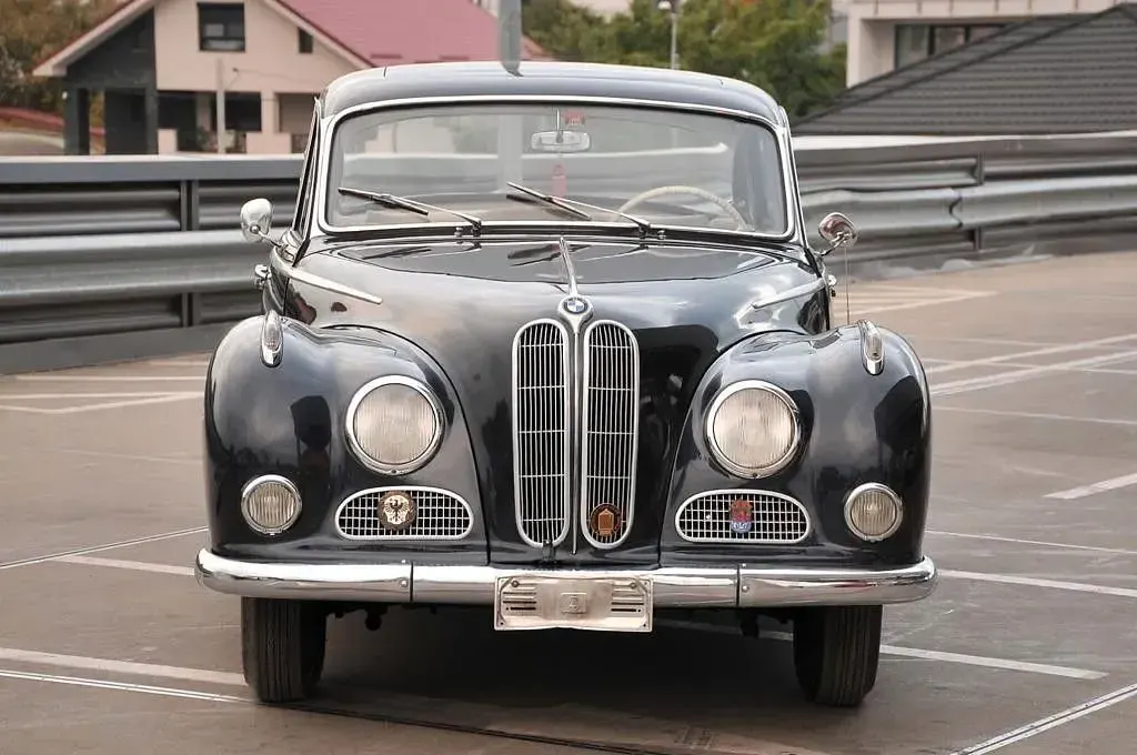 Gebraucht BMW 502 101 PS (74 kW) 1960 Schwarz Limousine