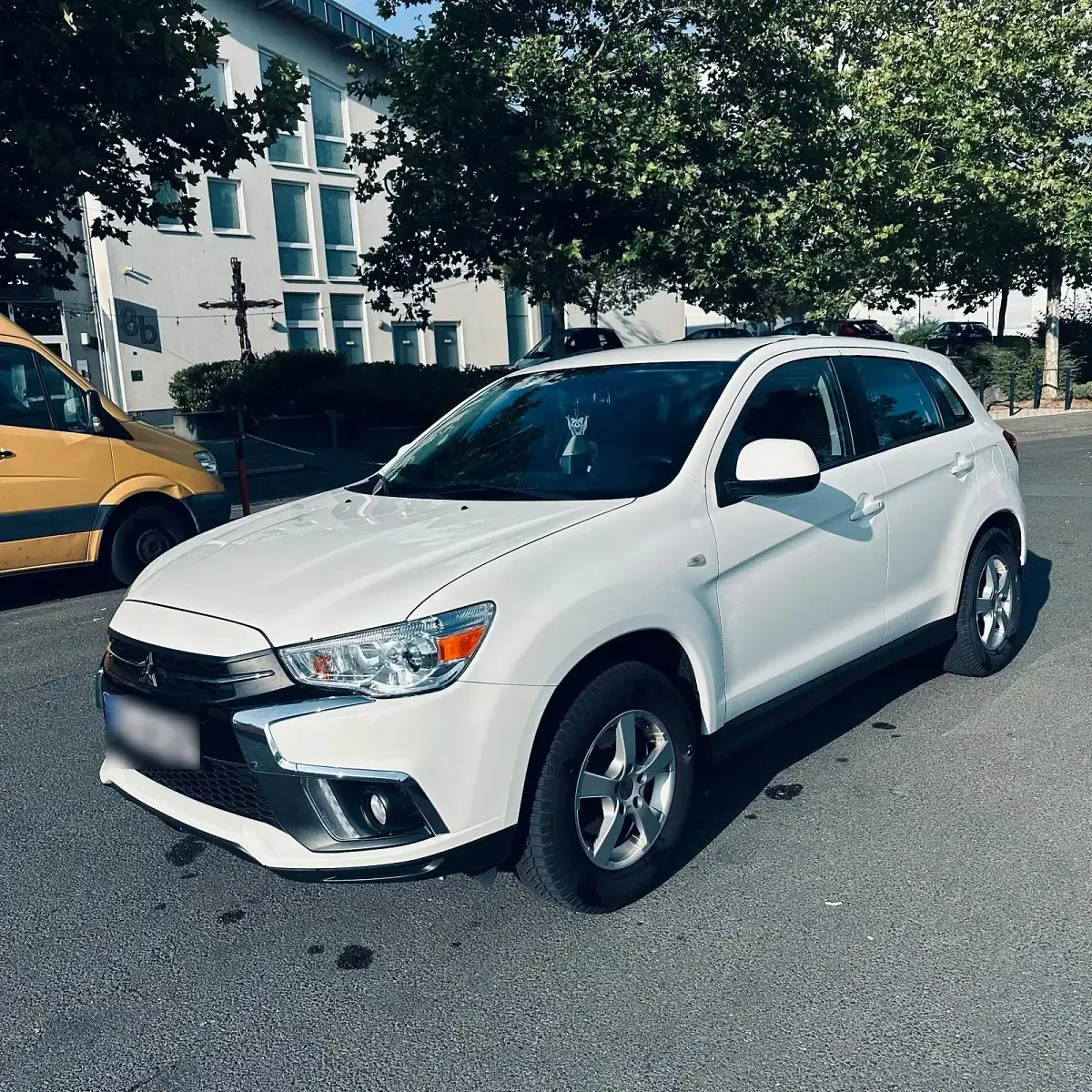Gebraucht Mitsubishi ASX 117 PS (86 kW) 2019 Weiß SUV