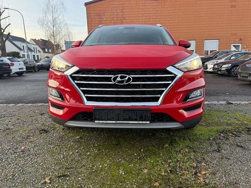 Rot Gebraucht 2020 Hyundai Tucson Advantage SUV | 14.999 € (Superpreis) - Bild 1/4