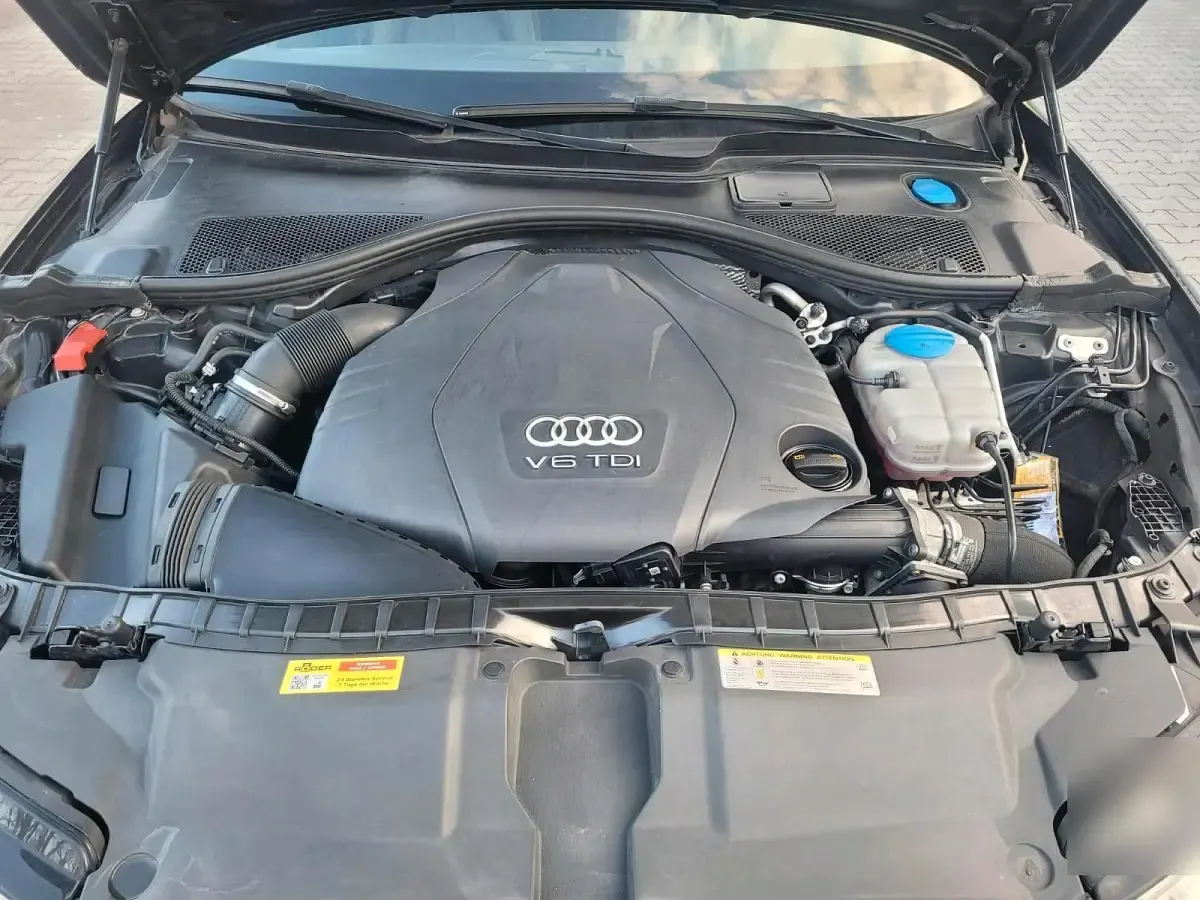 Gebraucht Audi A6 204 PS (150 kW) 2013 Schwarz Kombi
