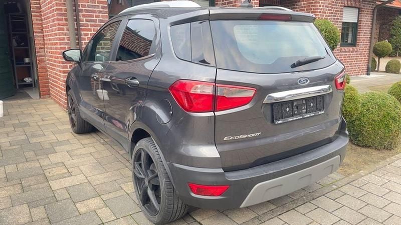 Grau Gebraucht 2020 Ford Ecosport Titanium SUV | 13.870 € (Guter Preis) - Bild 1/4