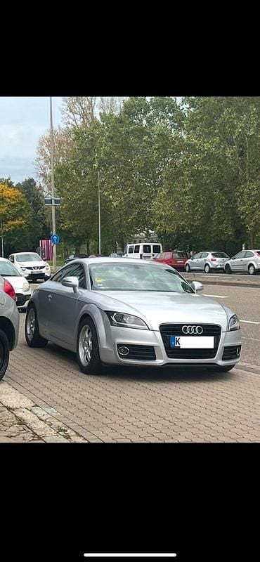 Silber Gebraucht 2012 Audi TT Coupé | 11.500 € (Fairer Preis) - Bild 1/4