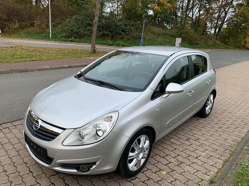 Gebraucht Opel Corsa Cosmo 90 PS (66 kW) 2007 Silber Kleinwagen