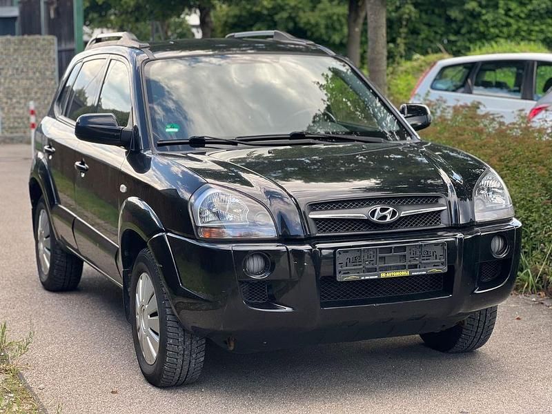 Schwarz Gebraucht 2009 Hyundai Tucson GLS SUV | 4.850 € (Teuer) - Bild 1/4