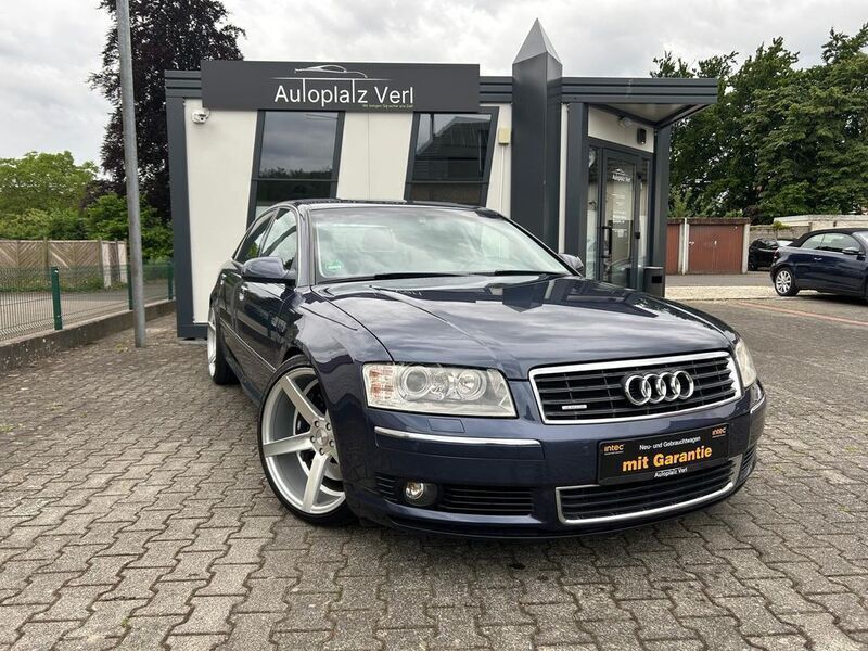 Blau Gebraucht 2004 Audi A8 Ambiente Limousine | 11.990 € (Teuer) - Bild 1/4