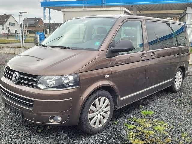 Gebraucht VW Transporter Highline 179 PS (131 kW) 2013 Braun Van