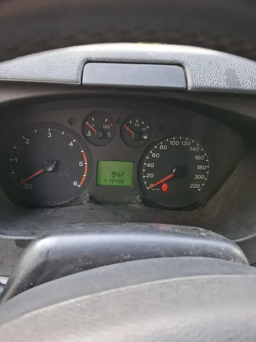 Używany Ford Transit 140 KM (102 kW) 2012 Biały SUV