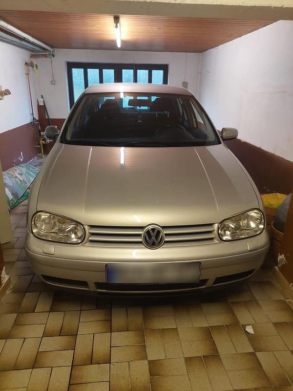 Gebraucht VW Golf III 90 PS (66 kW) 1998 Silber Limousine