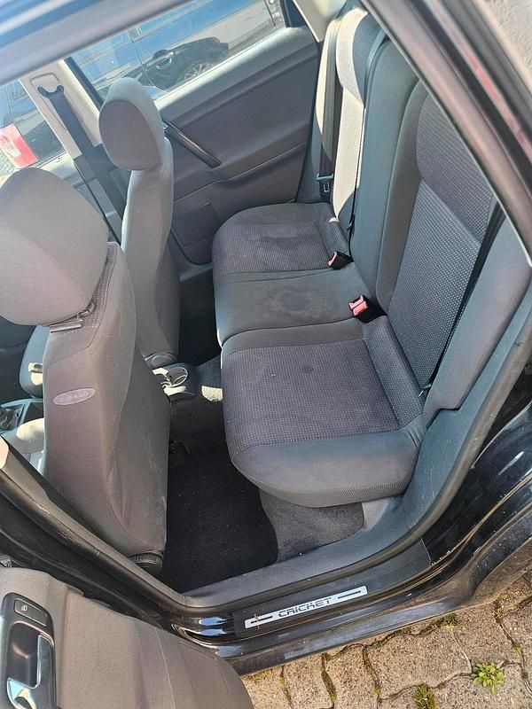 Gebraucht VW Polo 75 PS (55 kW) 2004 Schwarz Kleinwagen