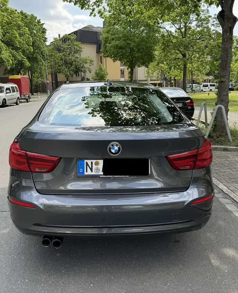 Brugt BMW 330 Sport Line 252 HK (185 kW) 2018 Sedan