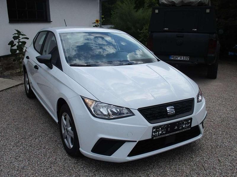 Nevada white Gebraucht 2019 Seat Ibiza Kleinwagen | 9.900 € (Guter Preis) - Bild 1/4