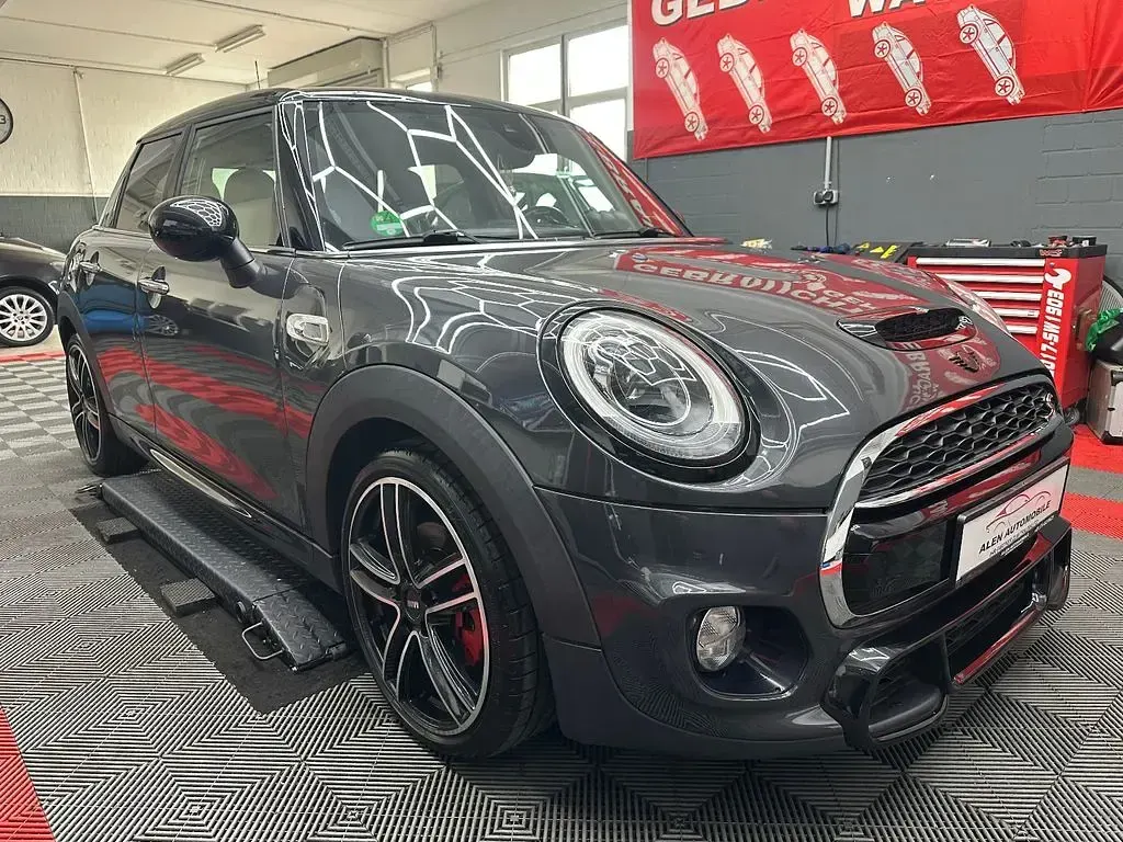 Gebraucht Mini John Cooper Works 192 PS (141 kW) 2017 Grau Kleinwagen