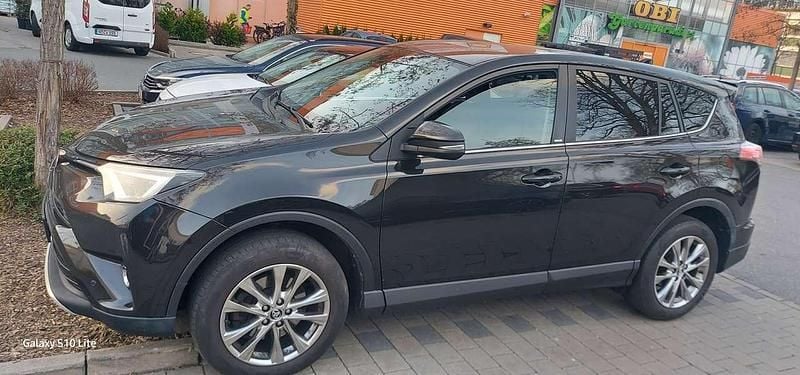 Gebraucht Toyota RAV4 Edition-S 143 PS (105 kW) 2016 SUV