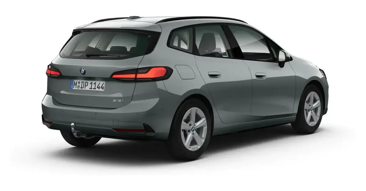Gebraucht BMW 218 Active Tourer Comfort Edition 136 PS (100 kW) 2025 Grau Van / Kleinbus