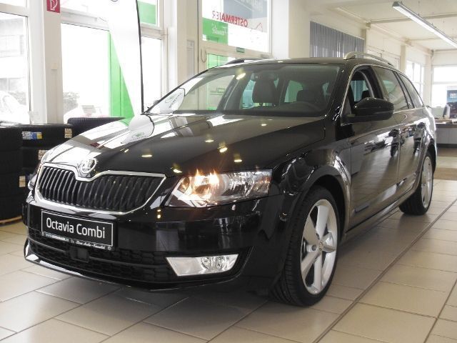 Gebraucht Skoda Octavia Style 150 PS (110 kW) 2016 Schwarz metallic Kombi