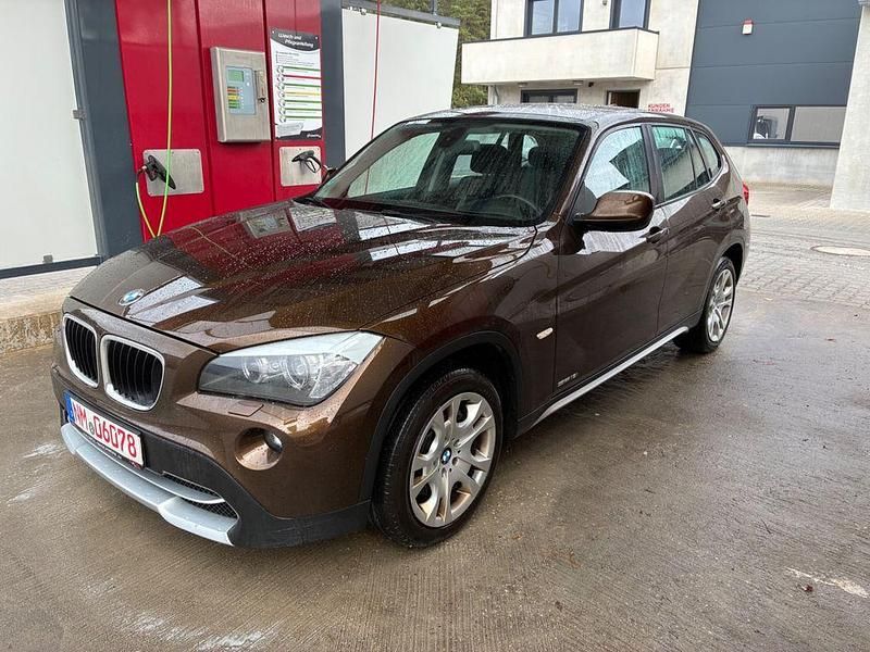Gebraucht BMW X1 150 PS (110 kW) 2012 Braun SUV