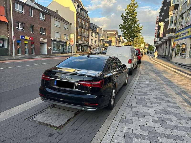 Gebraucht Audi A6 Basis 163 PS (119 kW) 2021 Schwarz Limousine