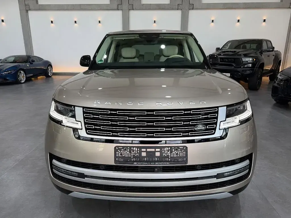 Gebraucht Land Rover Range Rover Autobiography 530 PS (389 kW) 2024 Gold SUV