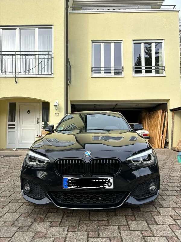 Schwarz Gebraucht 2017 BMW 120 M Sport Kleinwagen | 20.500 € (Fairer Preis) - Bild 1/4