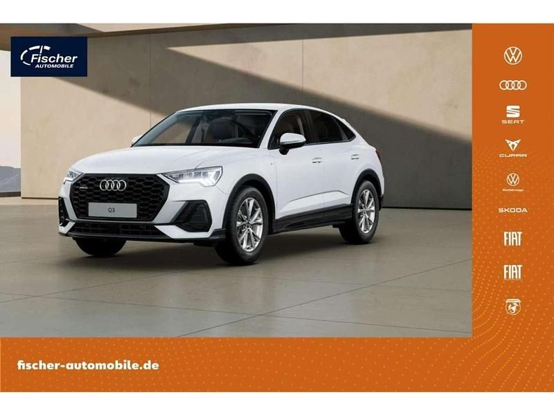 Gletscherweiß metallic Gebraucht 2025 Audi Q3 Sportback S-Line SUV | 45.940 € (Fairer Preis) - Bild 1/4