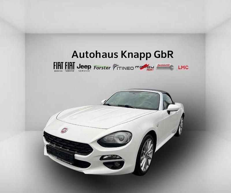 Gebraucht Fiat 124 Spider Lusso 140 PS (102 kW) 2017 Colore esterno (arctic white (solid)) Cabrio