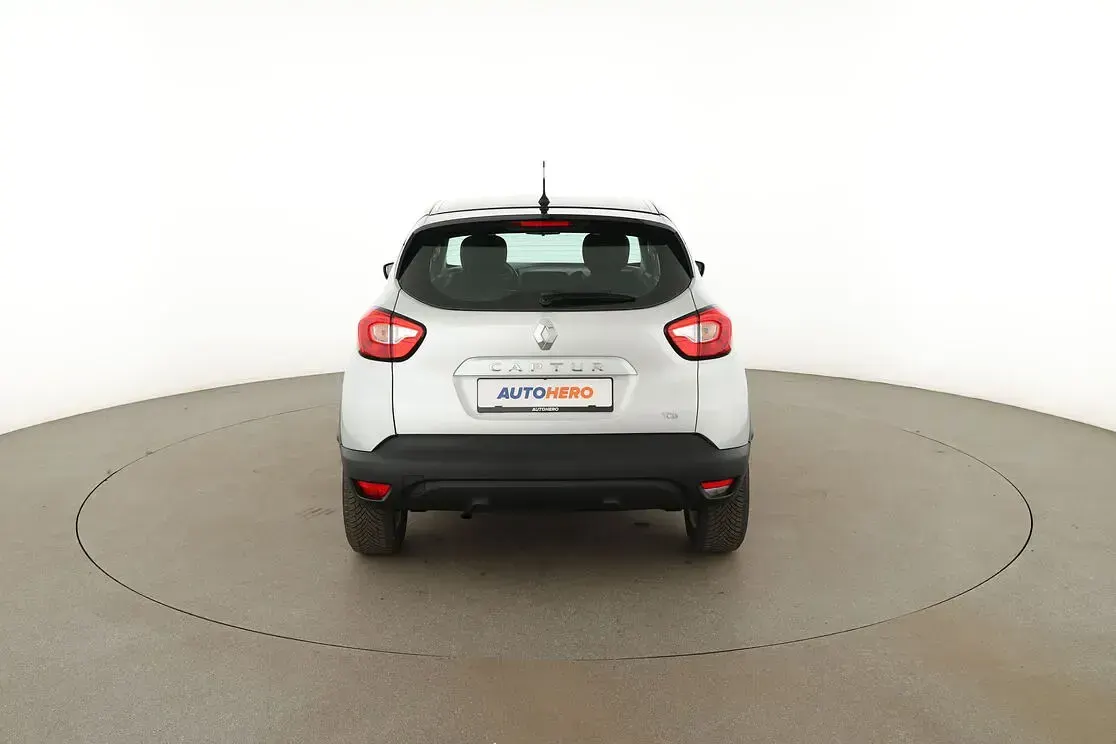 Gebraucht Renault Captur Experience 90 PS (66 kW) 2016 Grau SUV