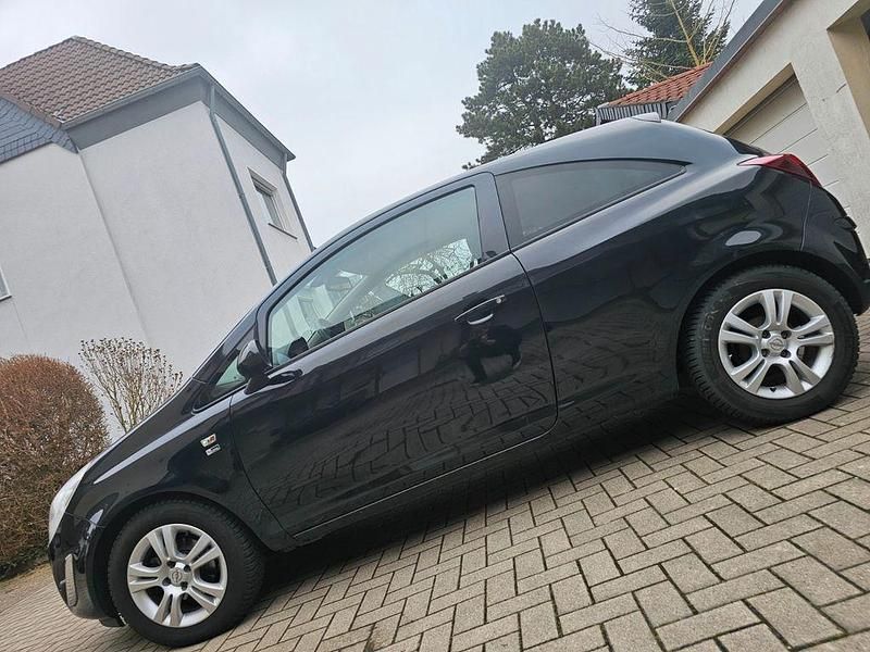Gebraucht Opel Corsa S 86 PS (63 kW) 2012 Schwarz Kleinwagen