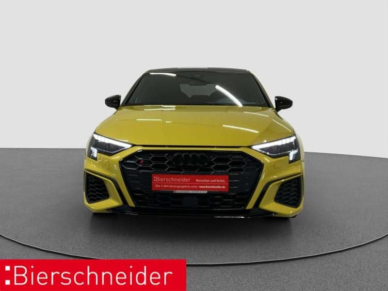 Gebraucht Audi S3 Ambiente 310 PS (228 kW) 2023 Gelb Limousine
