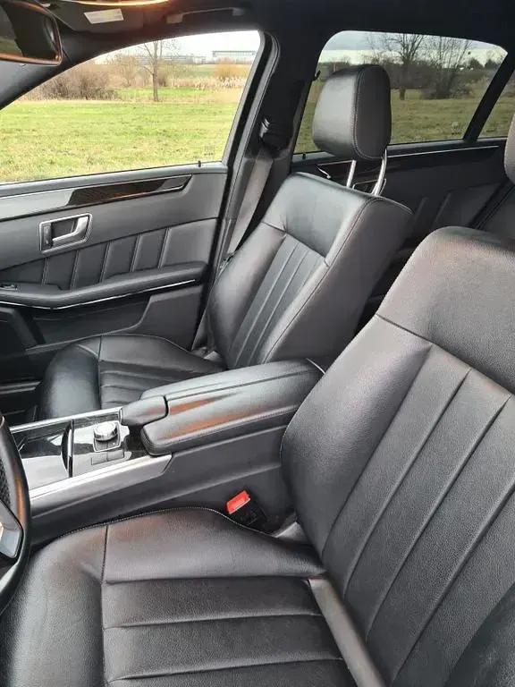 Gebraucht Mercedes E350 Avantgarde 252 PS (185 kW) 2013 Silber Limousine