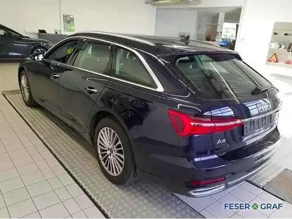 Gebraucht Audi A6 Ambiente 265 PS (194 kW) 2022 Firmamentblau metallic Kombi