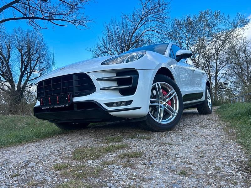 Gebraucht Porsche Macan Turbo 400 PS (294 kW) 2014 Weiß SUV