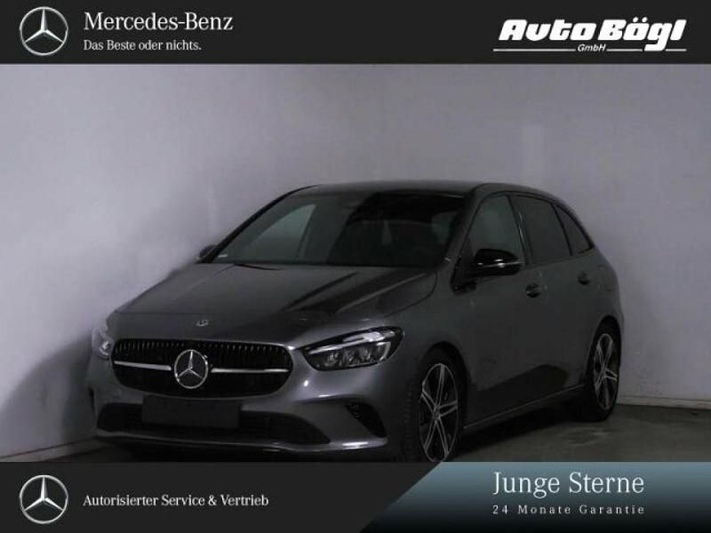 Gebraucht Mercedes B250 224 PS (164 kW) 2024 Lack mountaingrau (metallic) Van / Kleinbus
