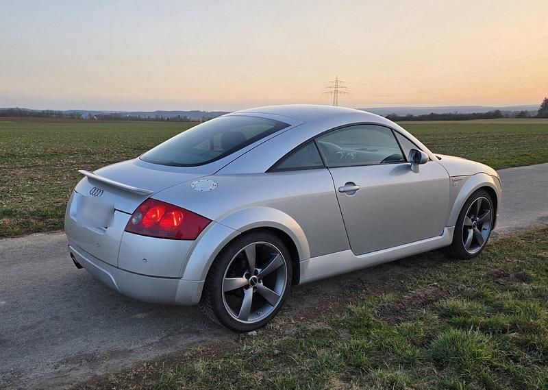 Gebraucht Audi TT 179 PS (131 kW) 1999 Silber Coupé