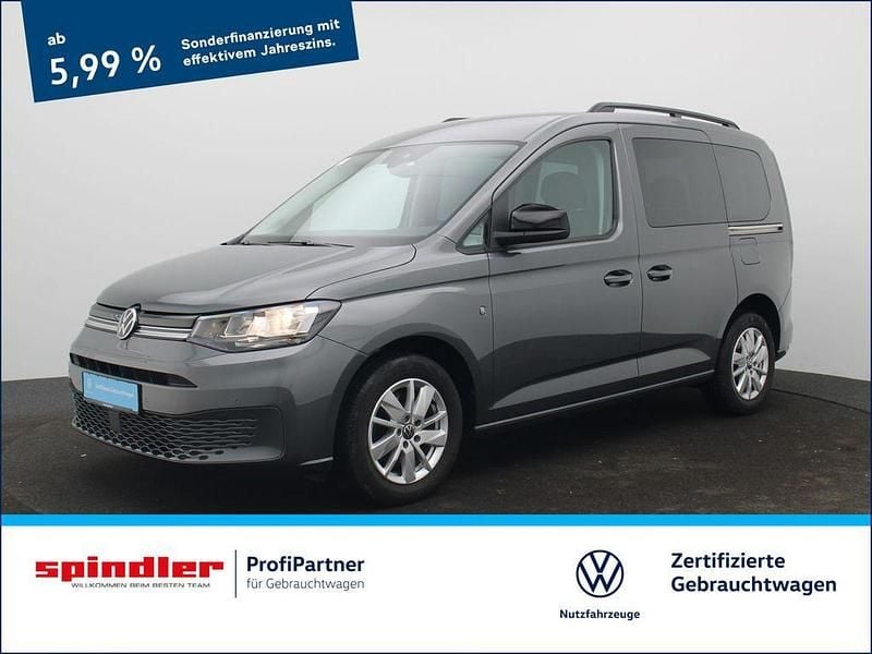 Indiumgrau metallic Gebraucht 2021 VW Caddy Life Van / Kleinbus | 25.880 € (Guter Preis) - Bild 1/3