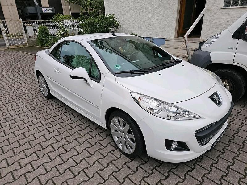 Weiß Gebraucht 2025 Peugeot 207 CC Cabrio | 6.800 € - Bild 1/4