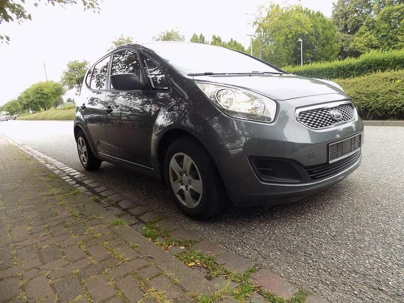 Gebraucht Kia Venga 90 PS (66 kW) 2011 Kleinwagen
