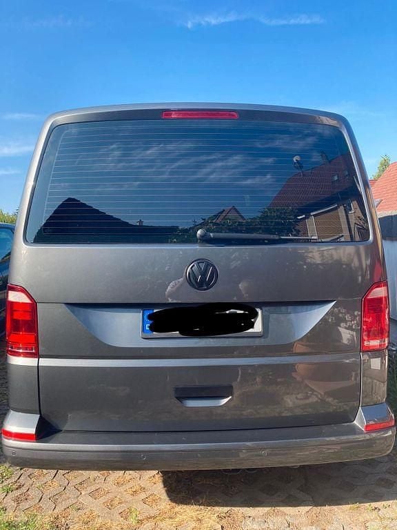 Second-hand VW T6 150 CP (110 kW) 2016 Gri Van
