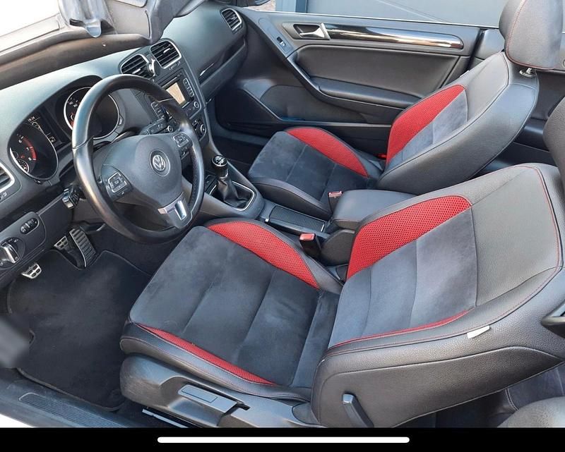 Gebraucht VW Golf Cabriolet 105 PS (77 kW) 2012 Weiß Cabrio