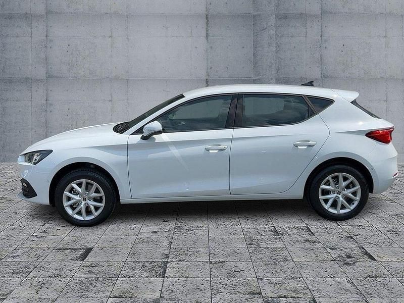Gebraucht Seat Leon 150 PS (110 kW) 2026 Weiß Limousine