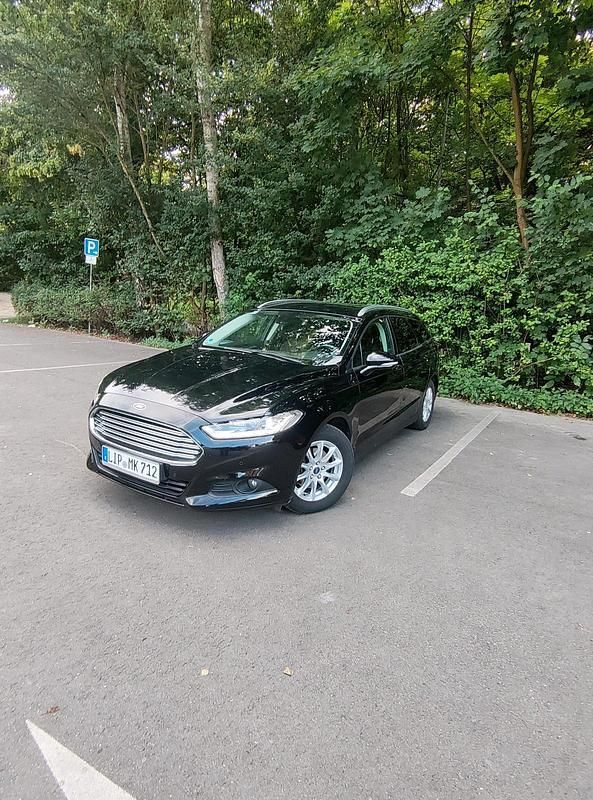 Schwarz Gebraucht 2017 Ford Mondeo Kombi | 8.100 € (Superpreis) - Bild 1/4