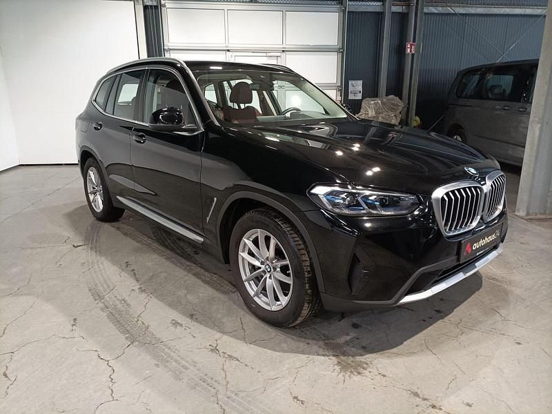 Gebraucht BMW X3 190 PS (139 kW) 2022 Schwarz SUV