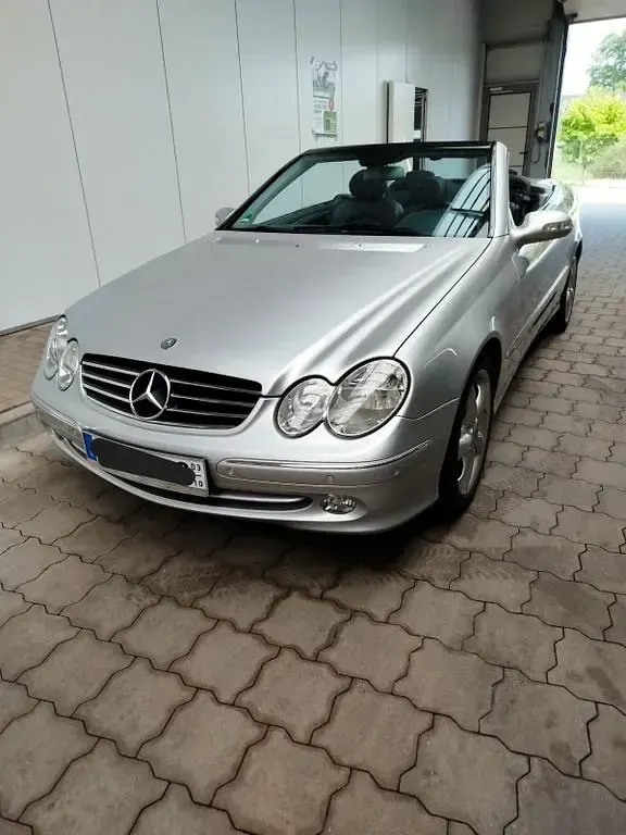 Gebraucht Mercedes CLK200 Avantgarde 163 PS (119 kW) 2003 Silber Cabrio