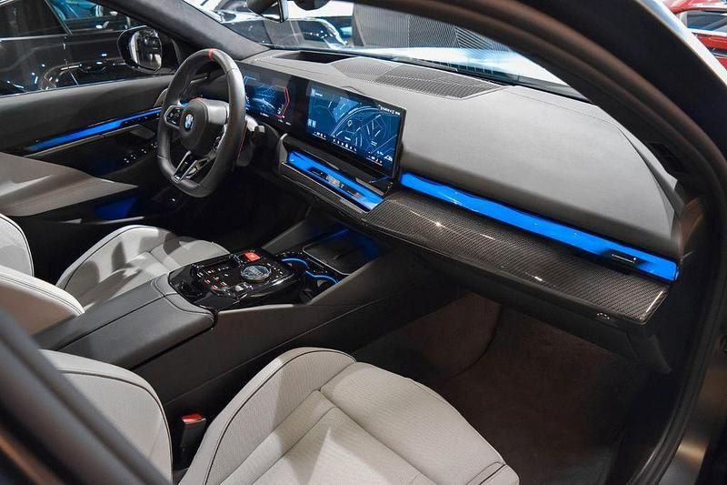 Gebraucht BMW M5 Performance 727 PS (534 kW) 2025 Grau Limousine