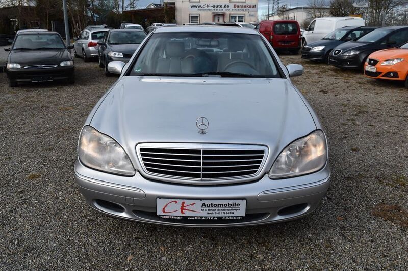 Usata Mercedes S320 224 CV (164 kW) 1999 Argento Berlina