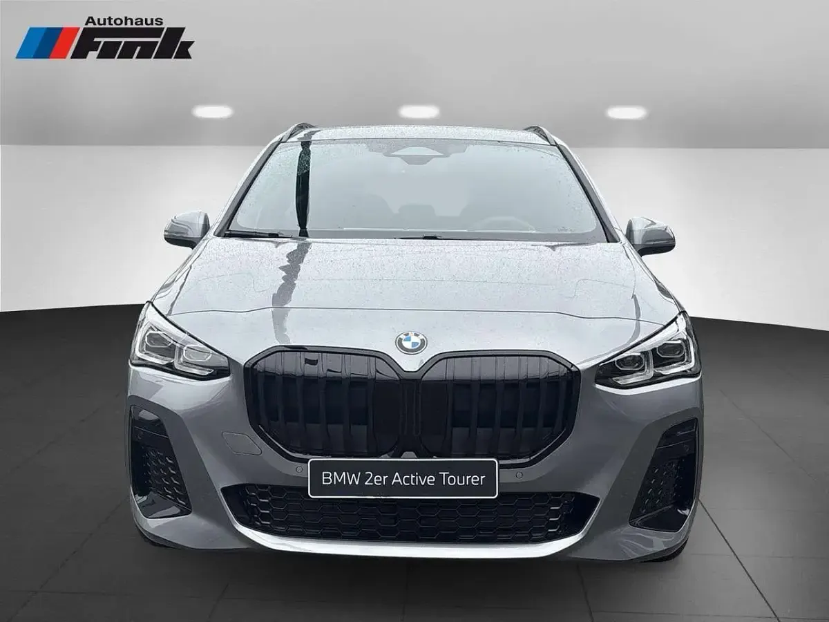 Neu BMW 223 Active Tourer M Sport 204 PS (150 kW) 2025 Grau Van / Kleinbus