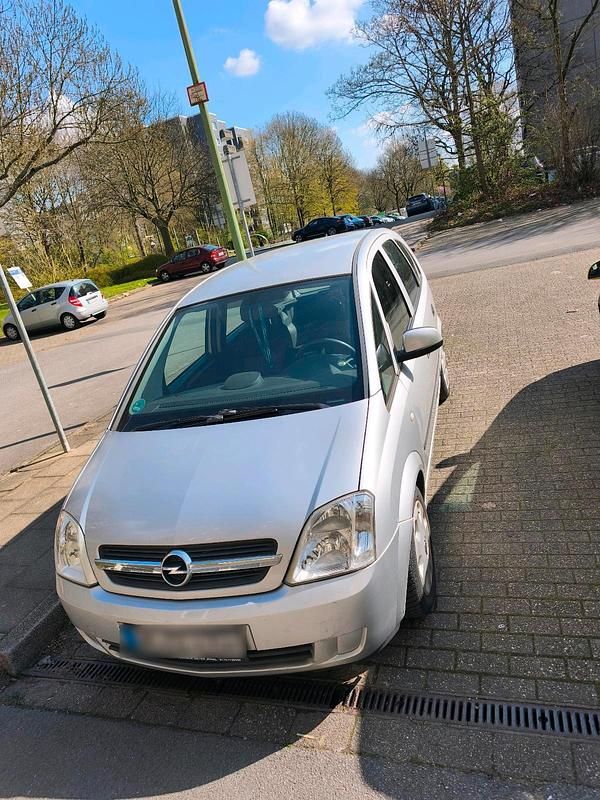 Gebraucht Opel Meriva Enjoy 101 PS (74 kW) 2004 Silber Van / Kleinbus