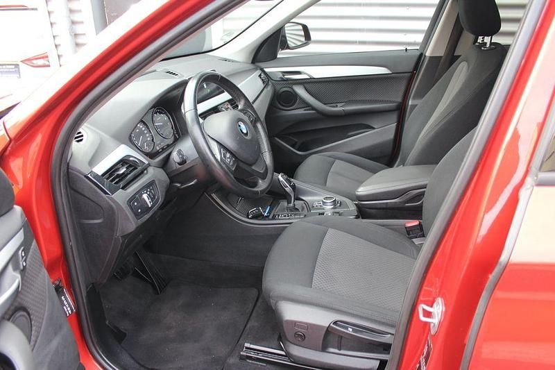 Gebraucht BMW X1 Advantage 140 PS (102 kW) 2019 Sunset orange (metallic) SUV