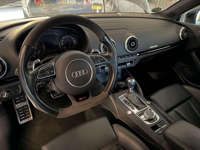 Gebraucht Audi RS3 Sportback 367 PS (269 kW) 2016 Grau Kleinwagen
